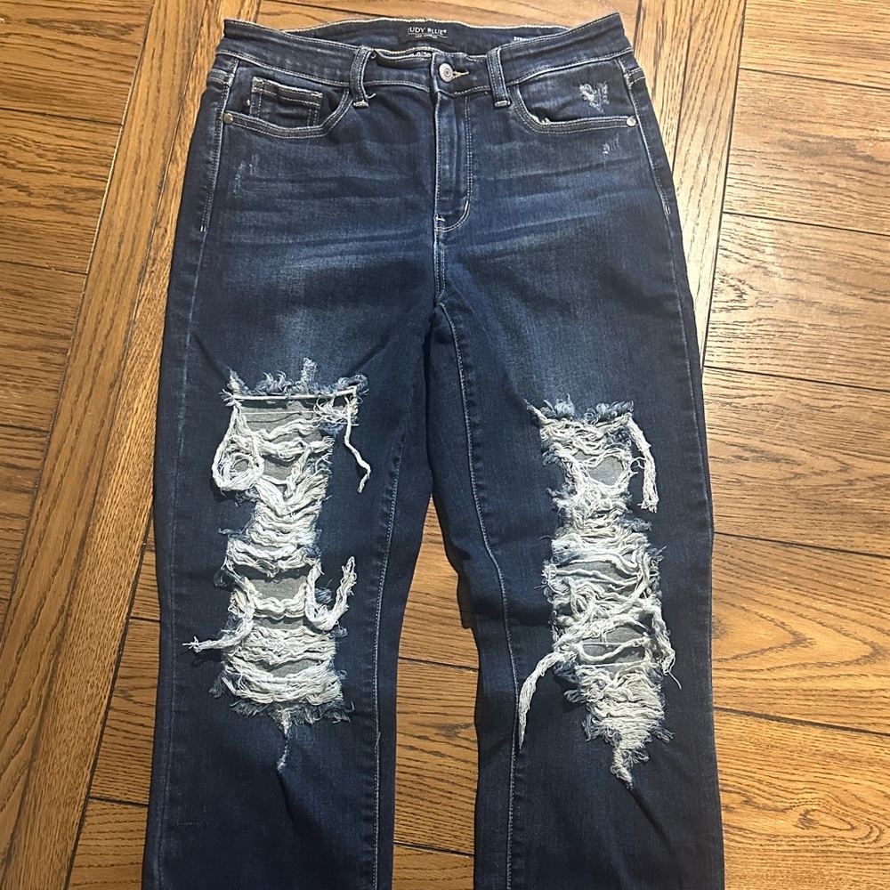 Judy Blue Women's Dark Blue Cropped Jeans - Picture 3 of 5